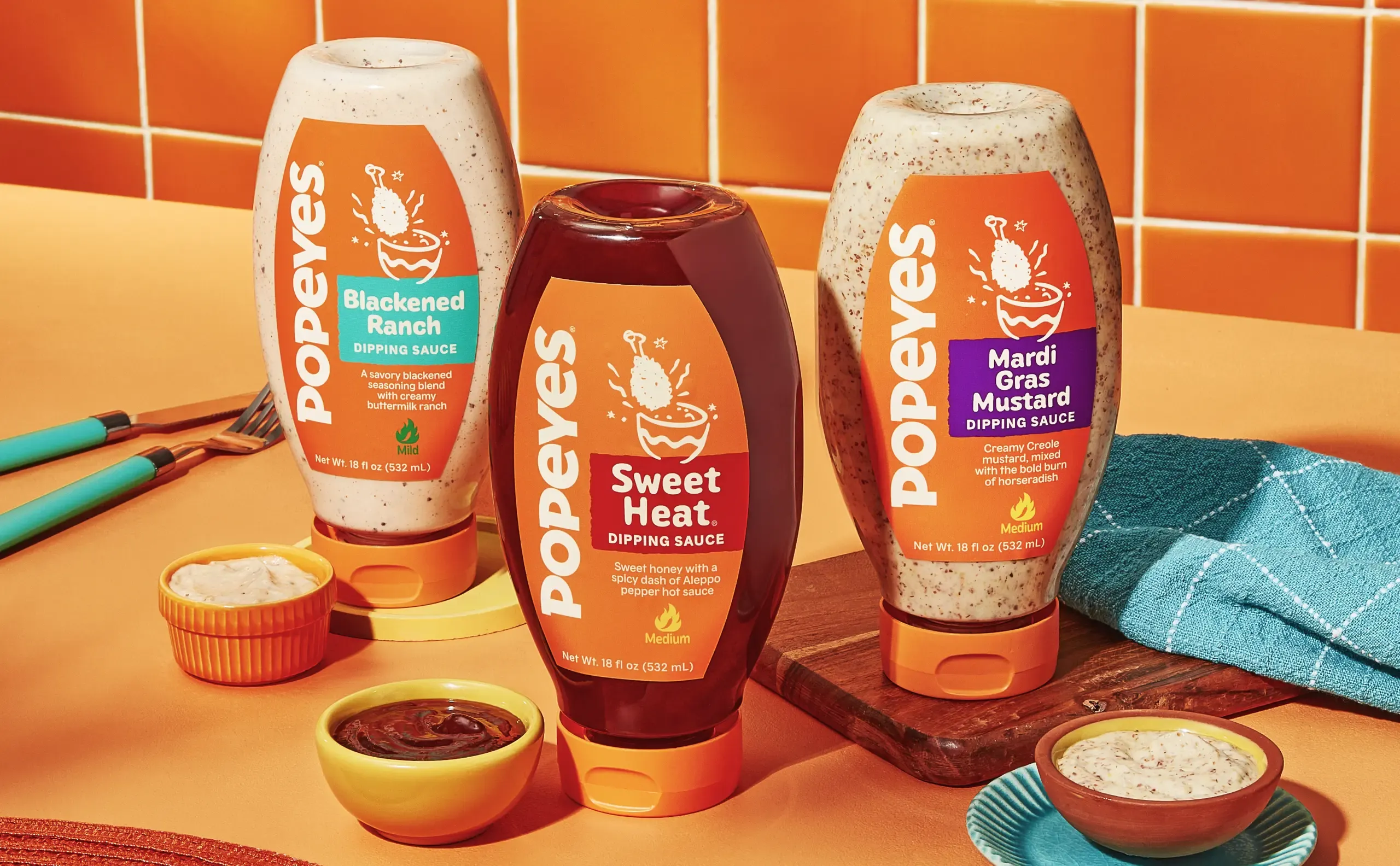 Popeyes dipping sauce packaging